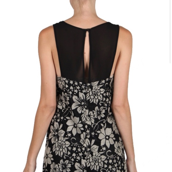 a’ Reve Black/Cream Dress w/ Fringe - Picture 3 of 6